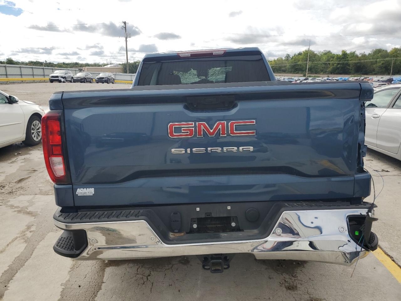 GMC Sierra K1500 Image 3