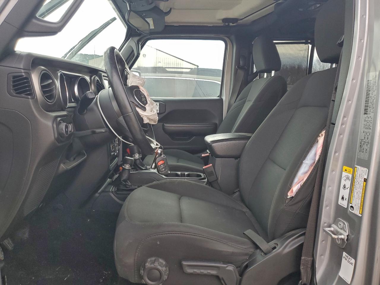 Jeep Wrangler Sport Image 13