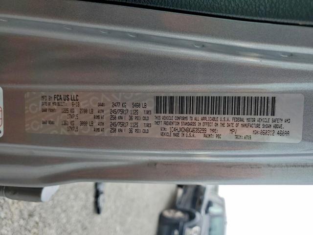 Jeep Wrangler Sport Image 9