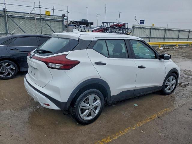 Nissan Kicks S Image 12