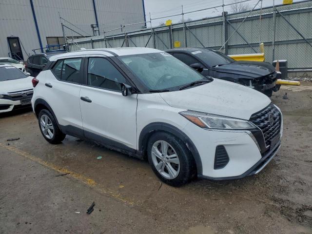 Nissan Kicks S Image 7