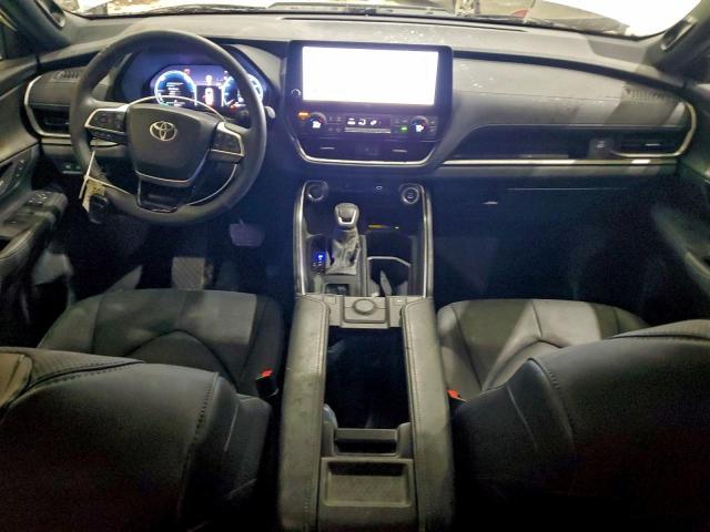 Toyota Grand High Le Image 6