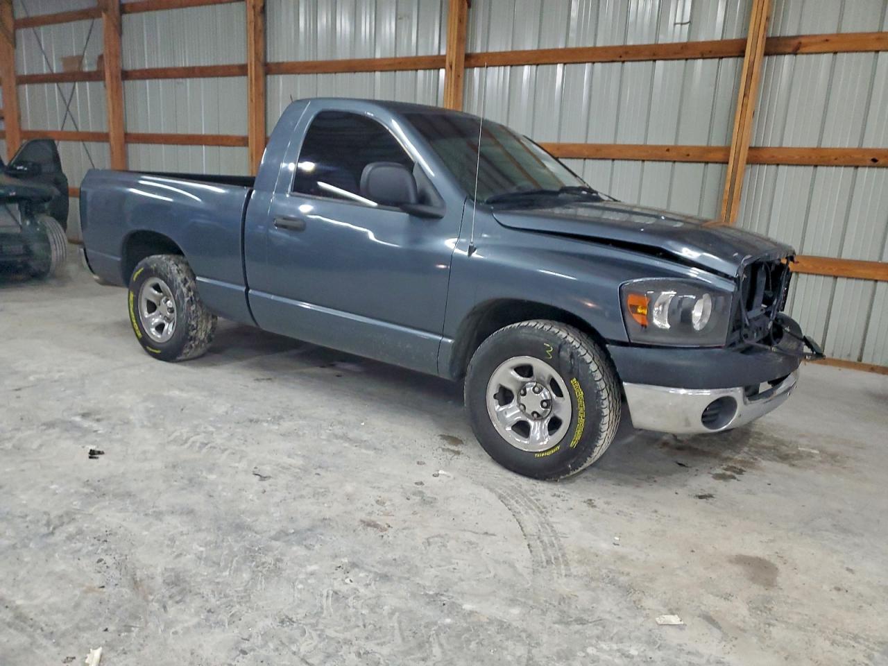 Dodge Ram 1500 St Image 10
