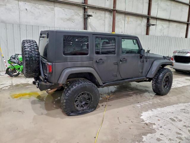 Jeep Wrangler Rubicon Image 2