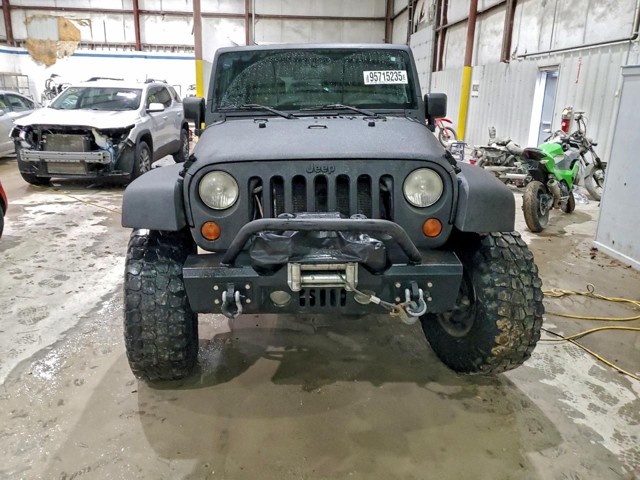Jeep Wrangler Rubicon Image 8