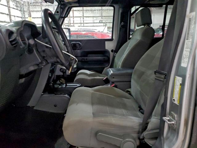 Jeep Wrangler Rubicon Image 7