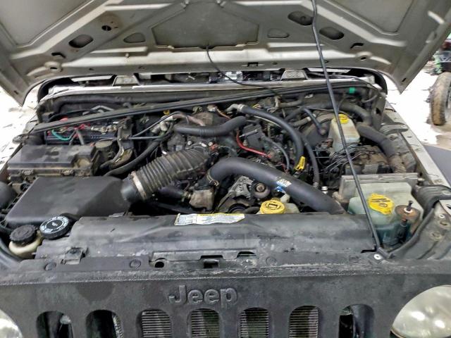 Jeep Wrangler Rubicon Image 11