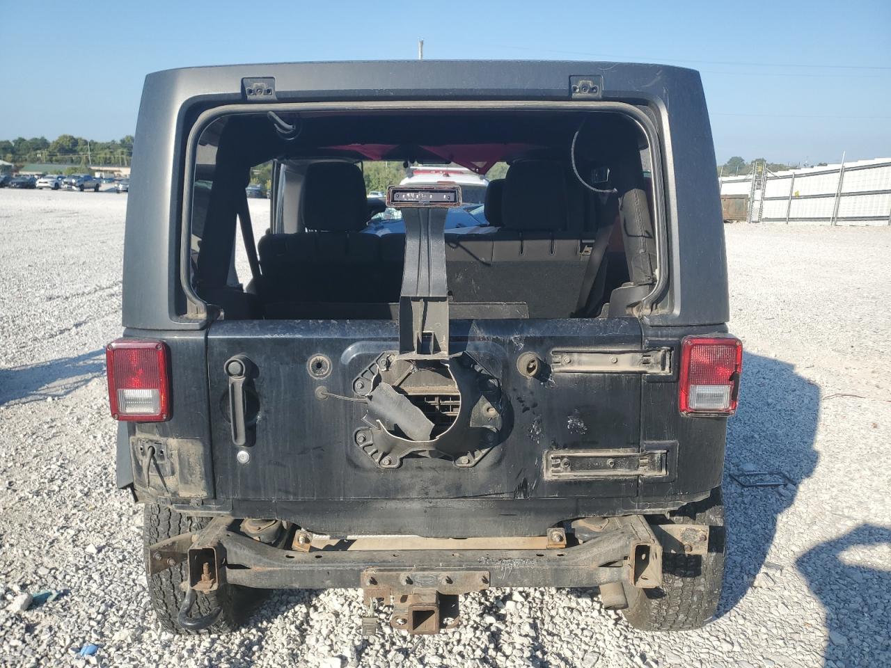 Jeep Wrangler Sport Image 12