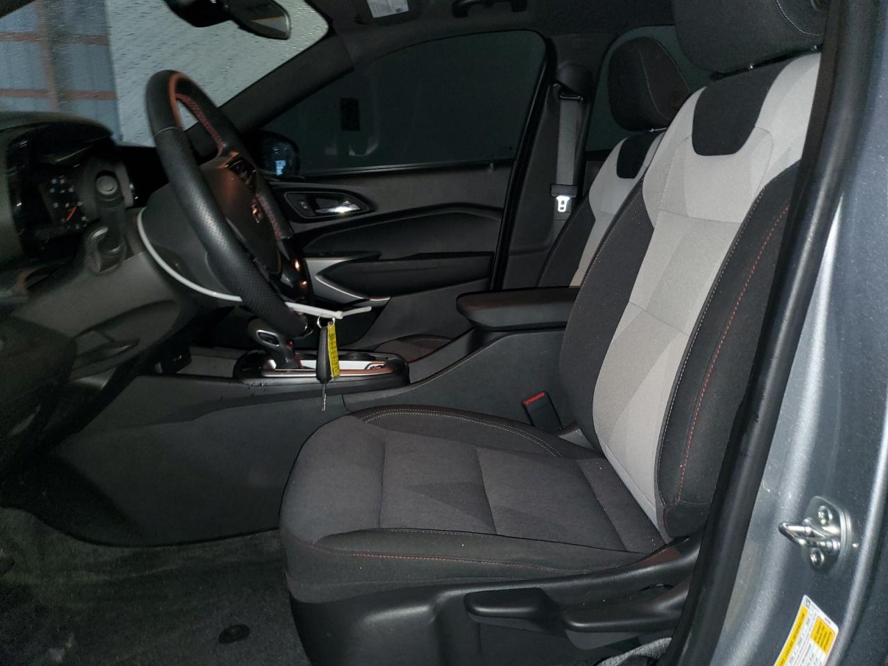 Chevrolet Trax 1rs Image 10