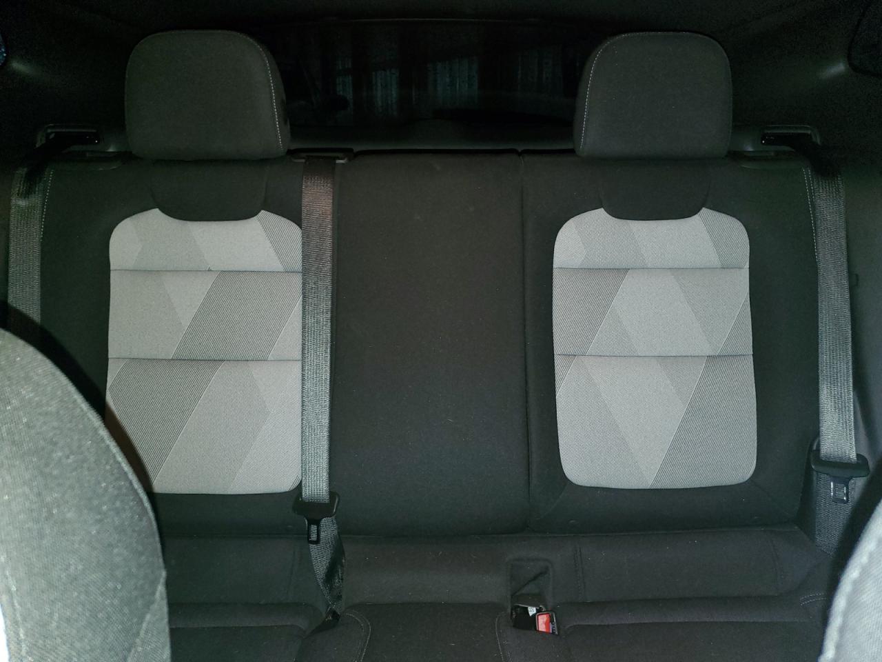 Chevrolet Trax 1rs Image 9