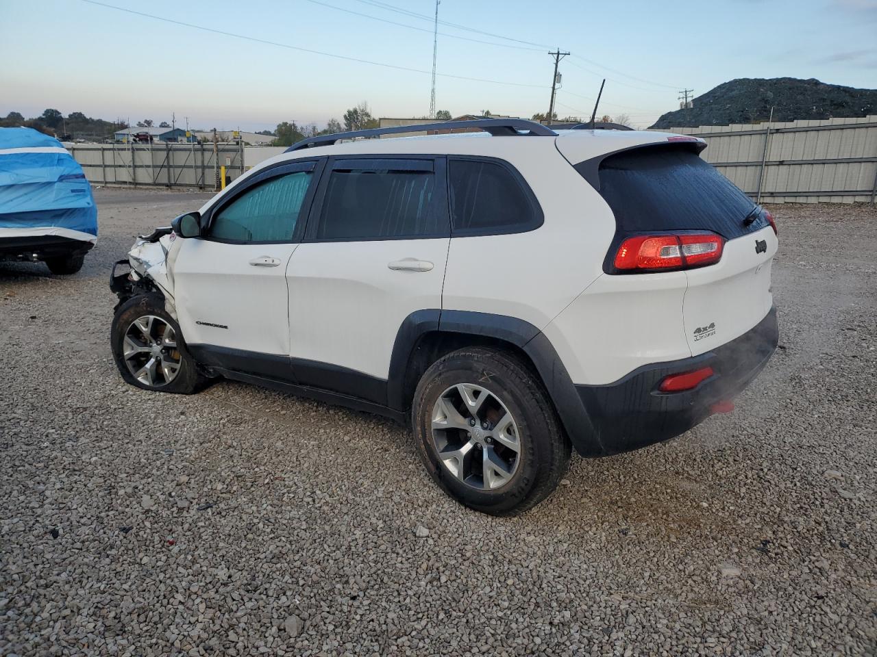 Jeep Cherokee Trailhawk Image 3