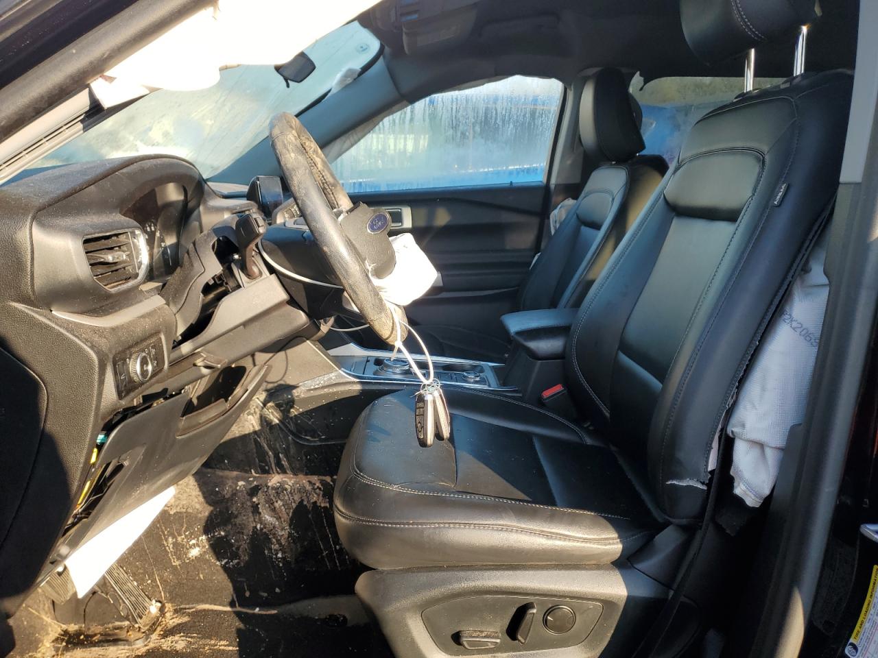 Ford Explorer Xlt Image 2