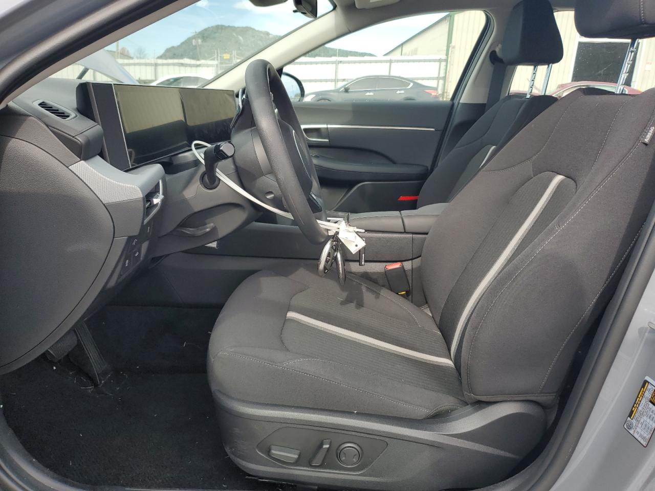 Hyundai SONATA Sel Image 5