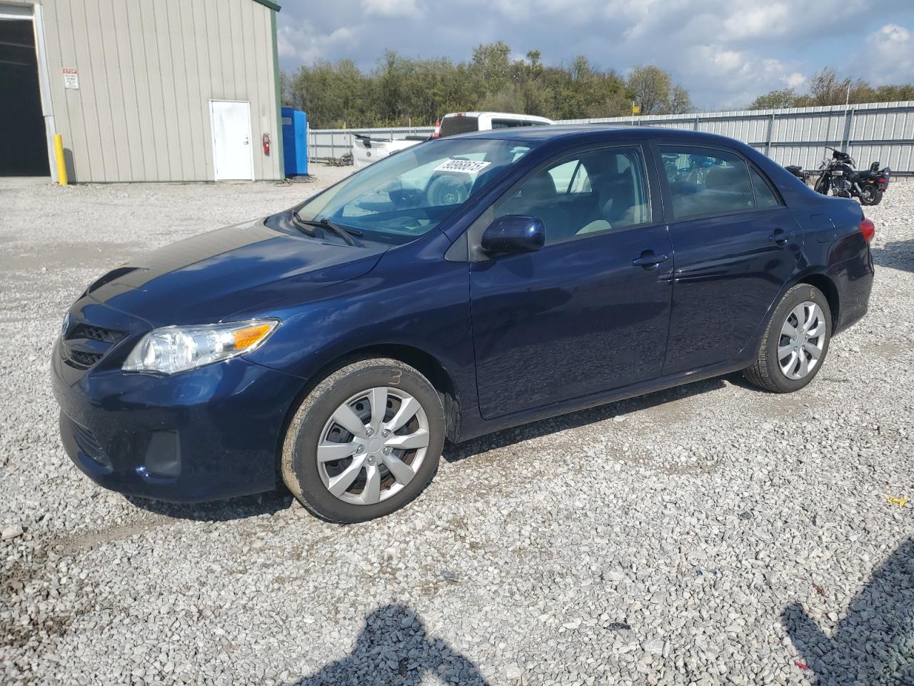 Toyota Corolla Base Image 1