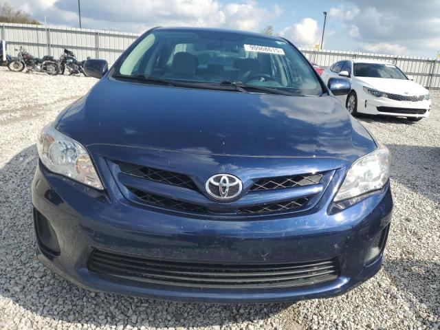 Toyota Corolla Base Image 3