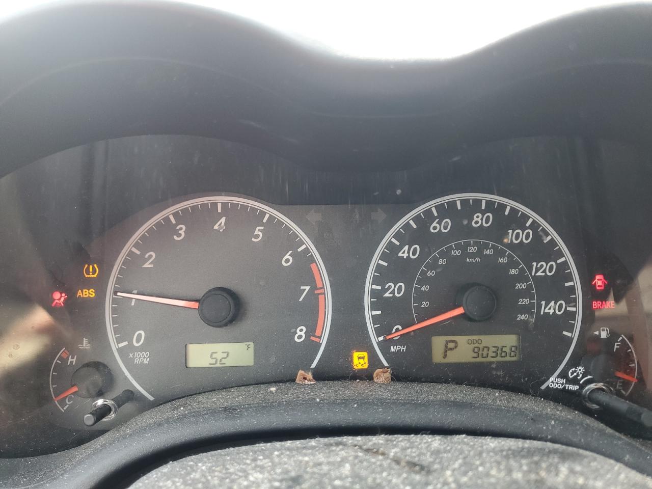 Toyota Corolla Base Image 8