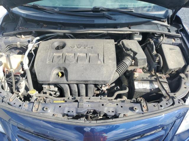 Toyota Corolla Base Image 9