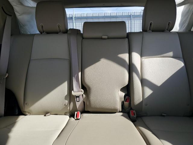 Toyota 4Runner Se Image 6