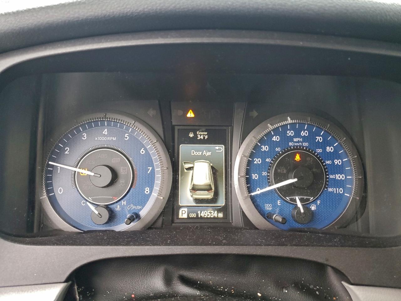 Toyota Sienna Le Image 3