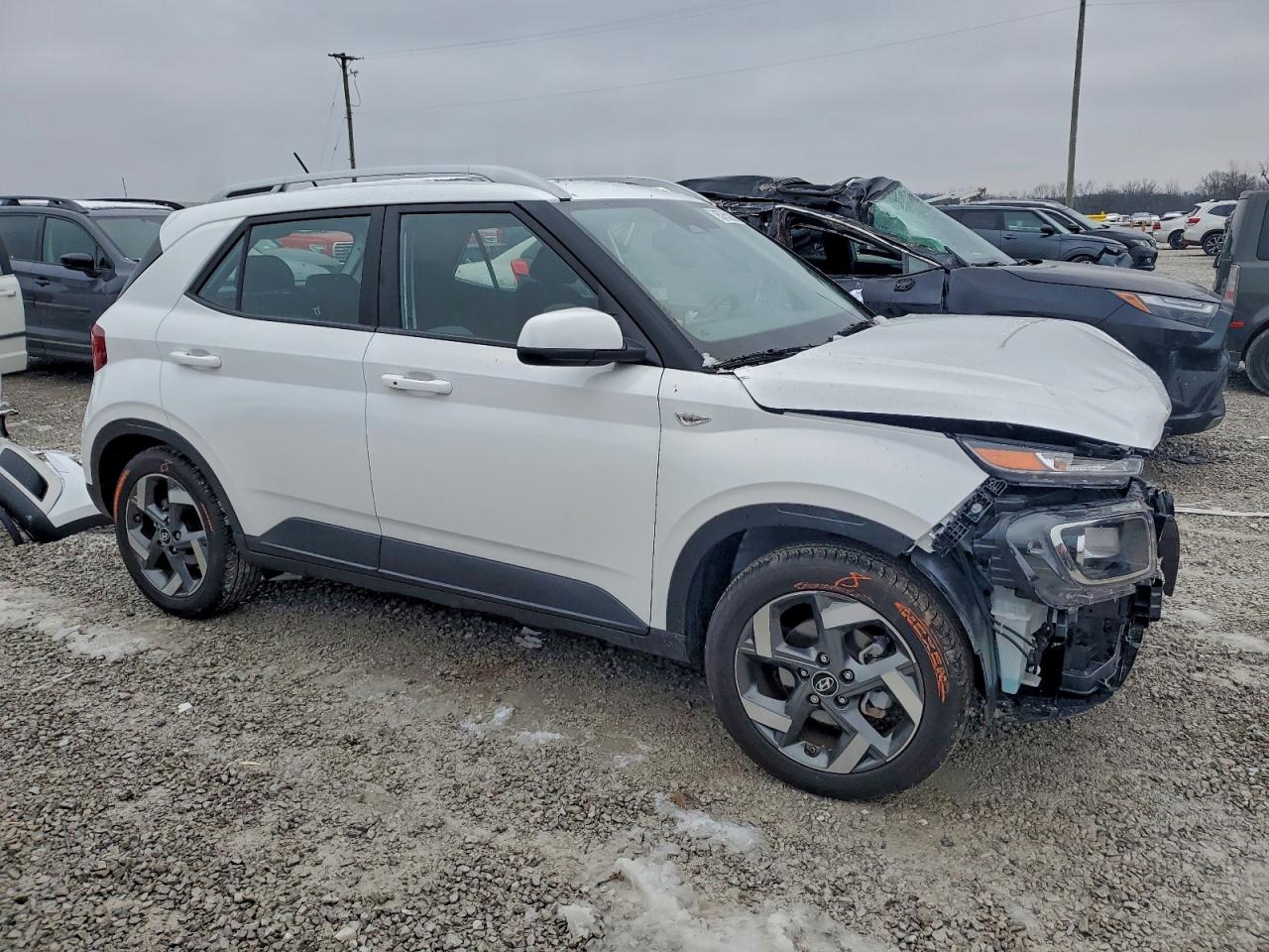 Hyundai VENUE Sel Image 4