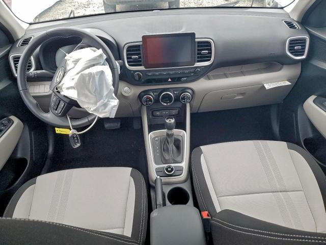 Hyundai VENUE Sel Image 7