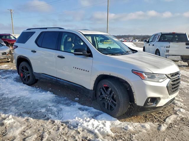 Chevrolet Traverse Premier Image 2