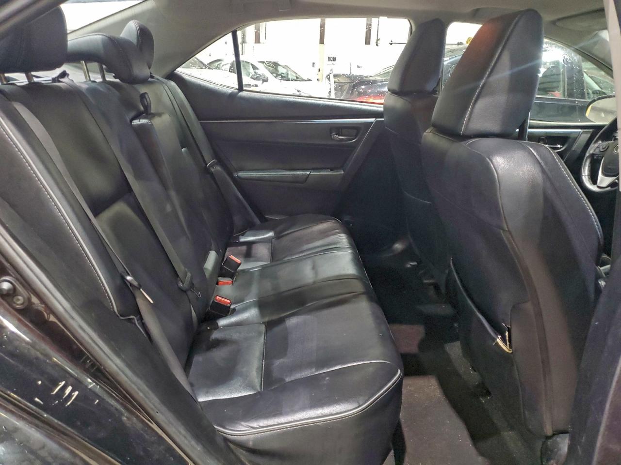 Toyota Corolla L Image 3