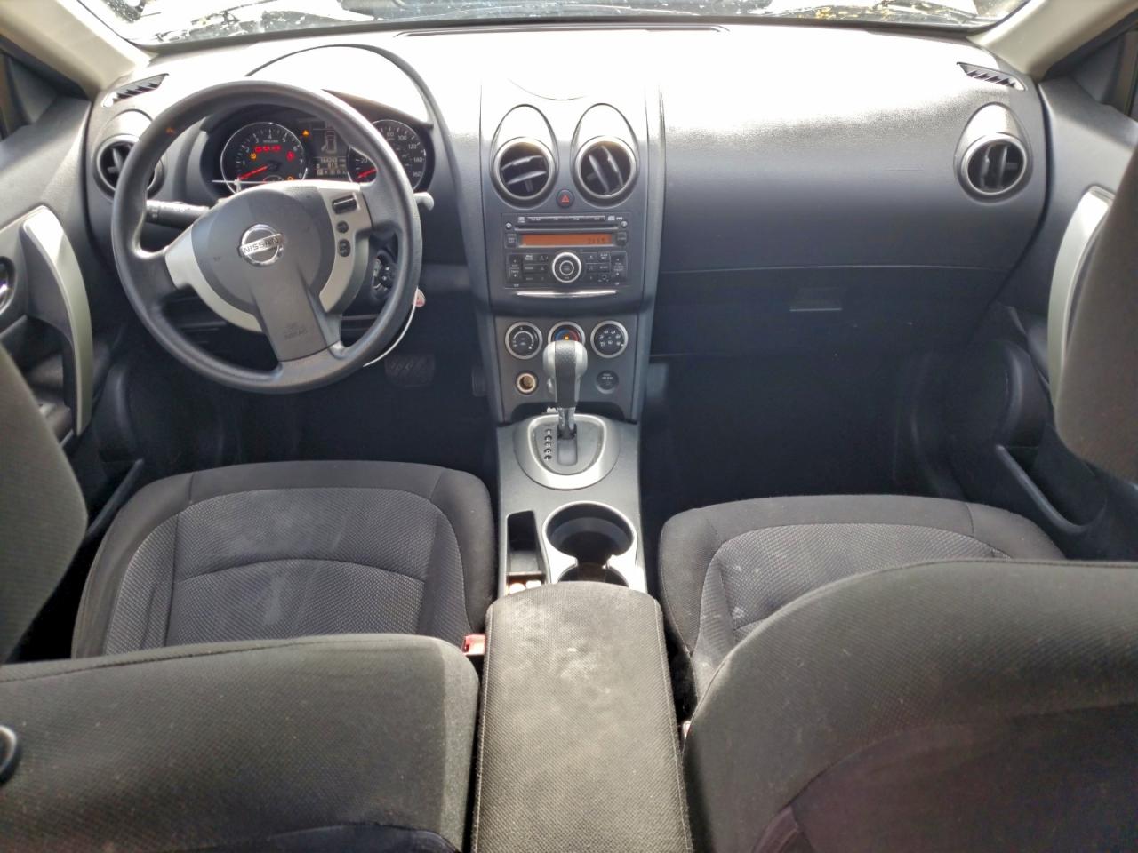 Nissan Rogue S Image 9