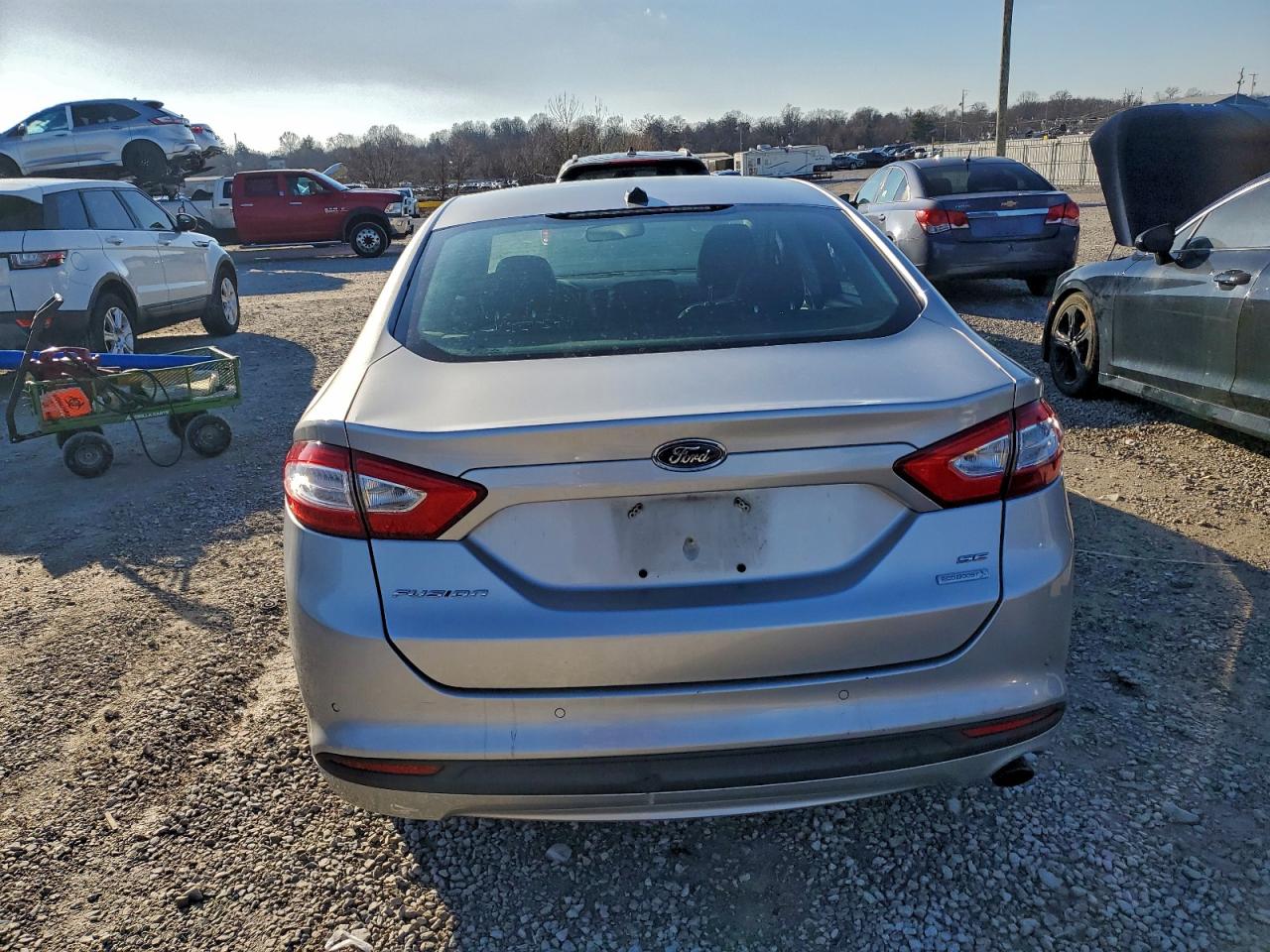Ford Fusion Se Image 8