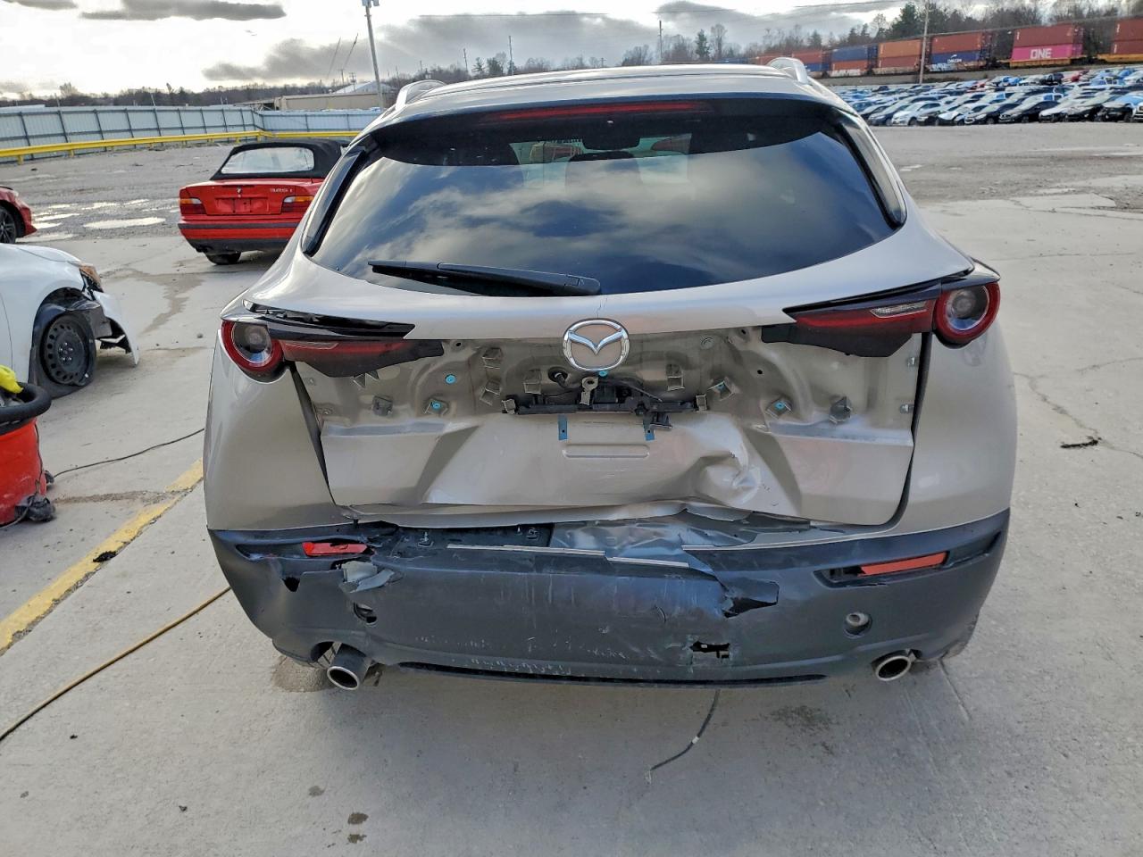 Mazda Cx Select Image 4