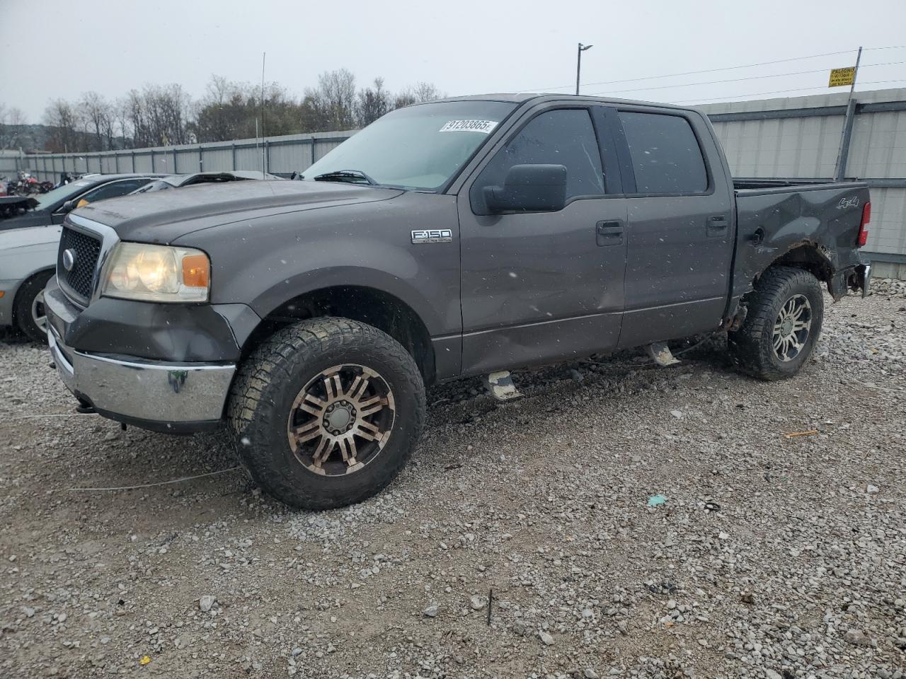 Ford F-150 Supercrew Image 1