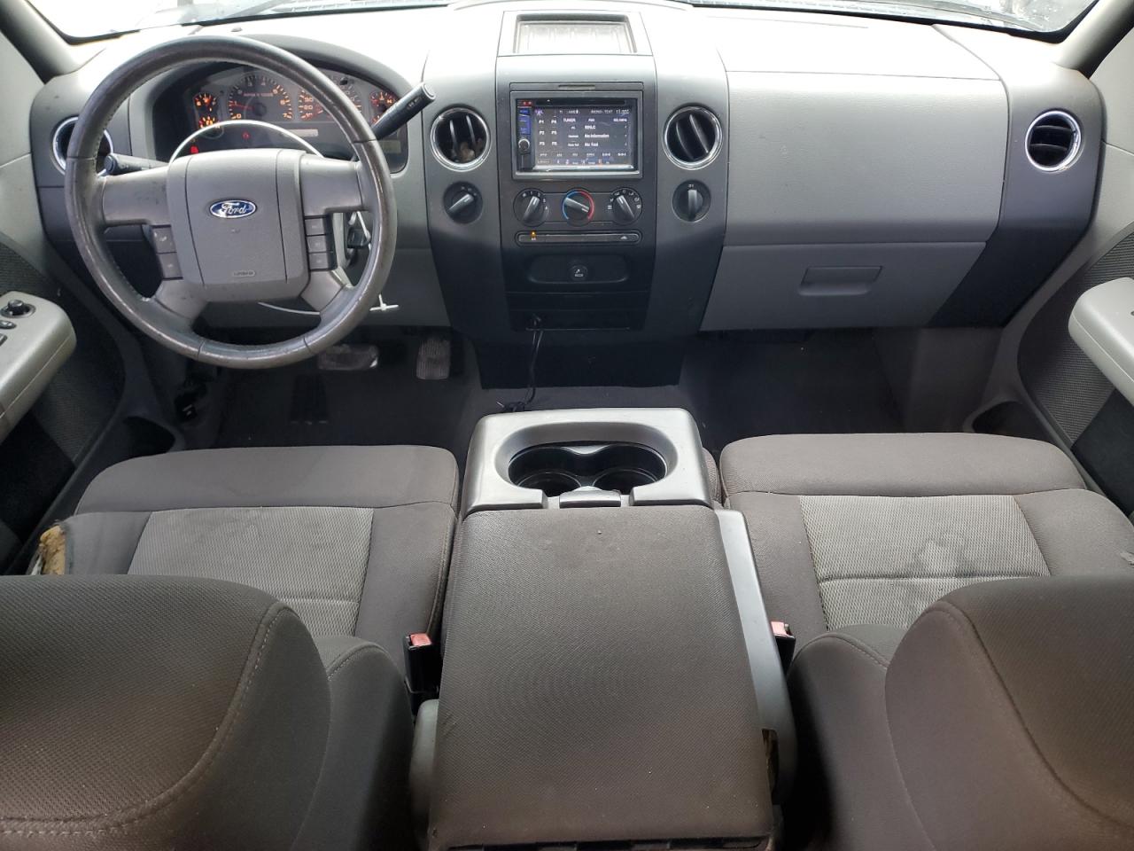 Ford F-150 Supercrew Image 10