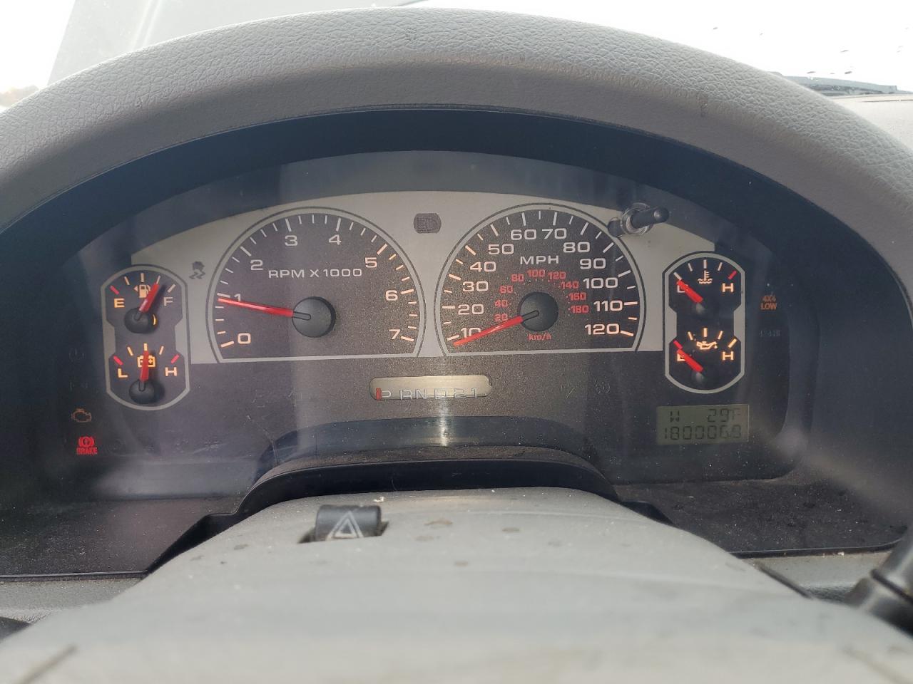 Ford F-150 Supercrew Image 9