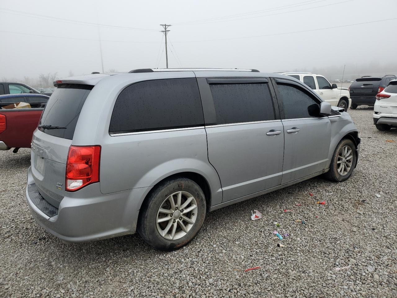 Dodge Caravan Sxt Image 6