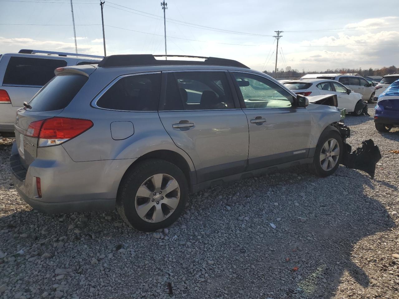 Subaru Outback 2.5i Premium Image 8