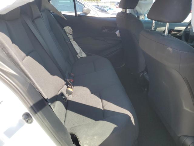 Toyota Corolla Le Image 12