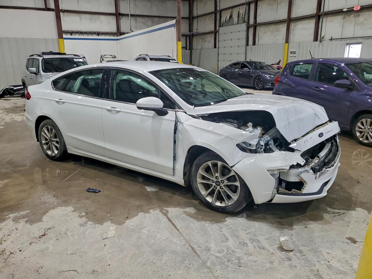 Ford Fusion Se Image 5