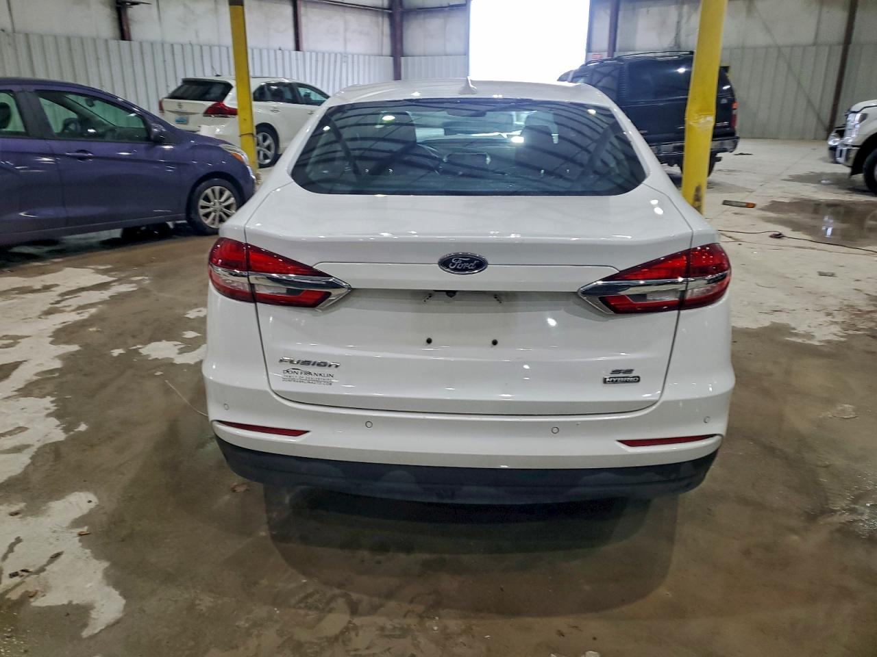 Ford Fusion Se Image 9