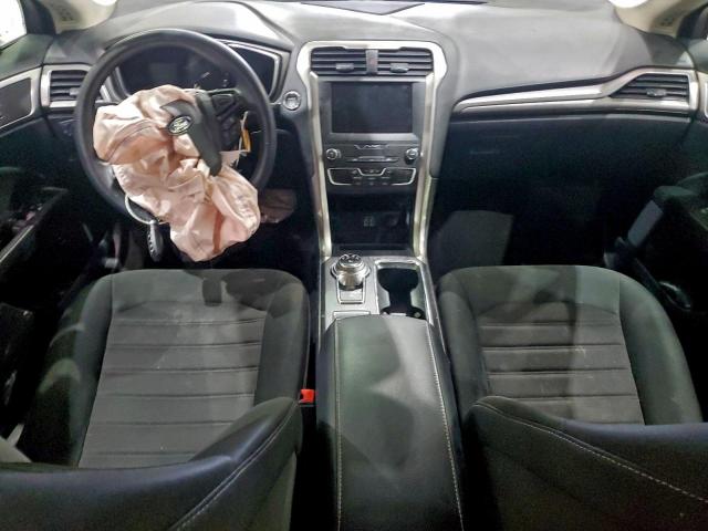 Ford Fusion Se Image 12