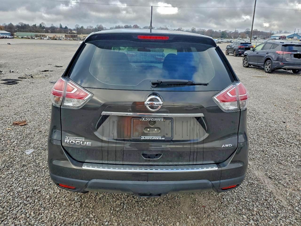 Nissan Rogue S Image 10