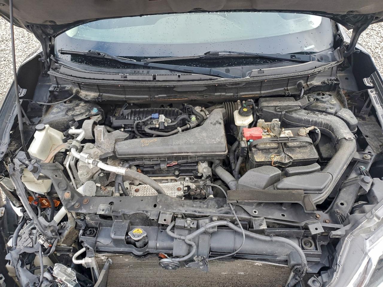 Nissan Rogue S Image 4