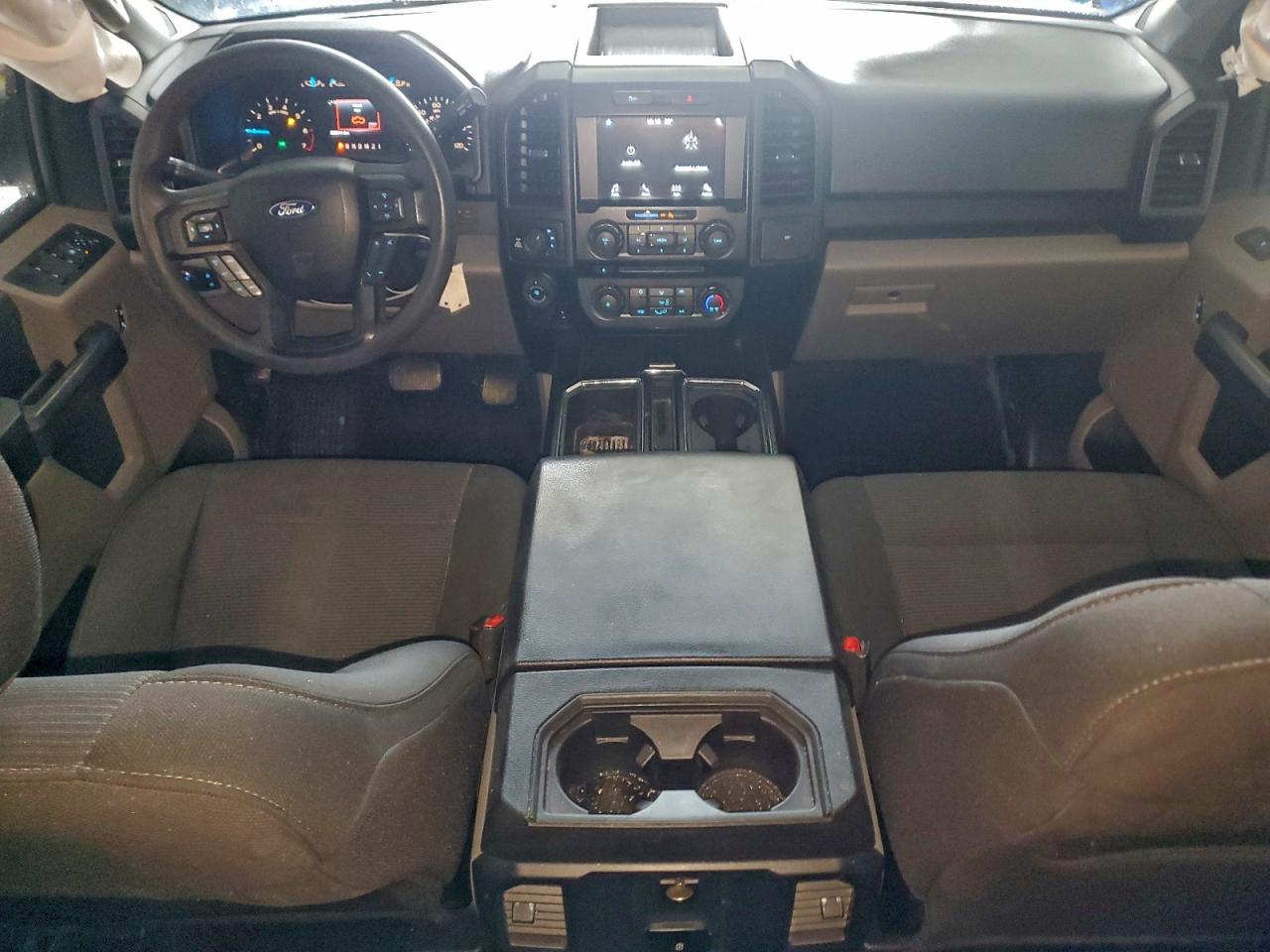 Ford F-150 Supercrew Image 7