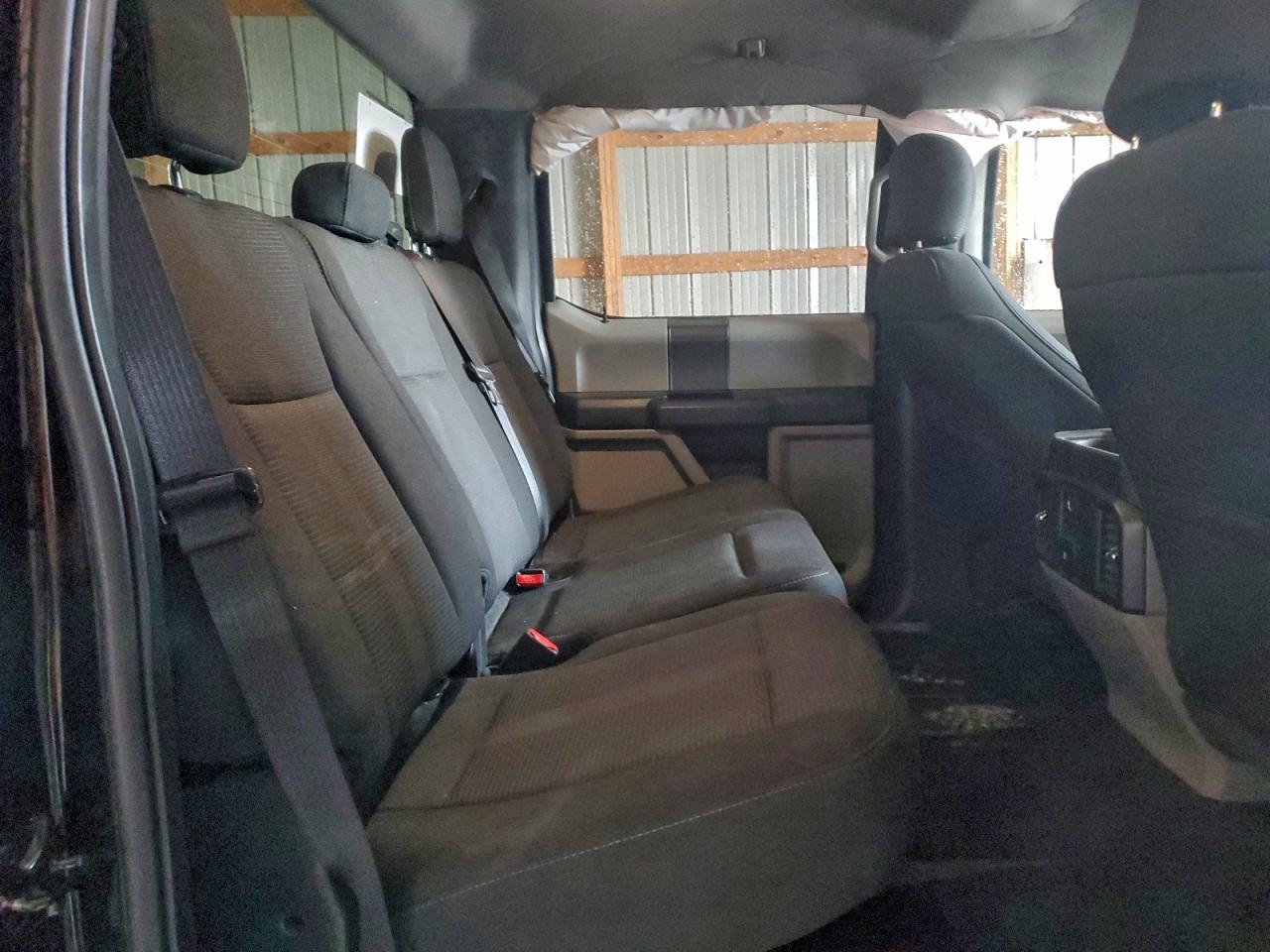 Ford F-150 Supercrew Image 9