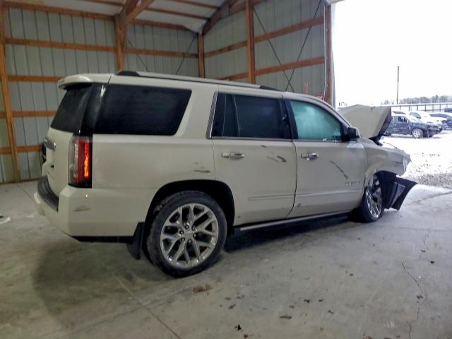 GMC Yukon Denali Image 2
