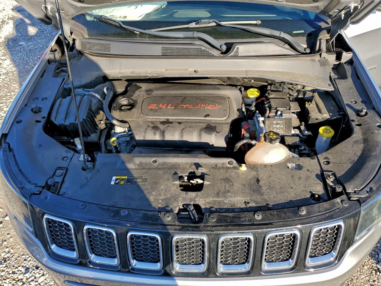 Jeep Compass Limited Image 13