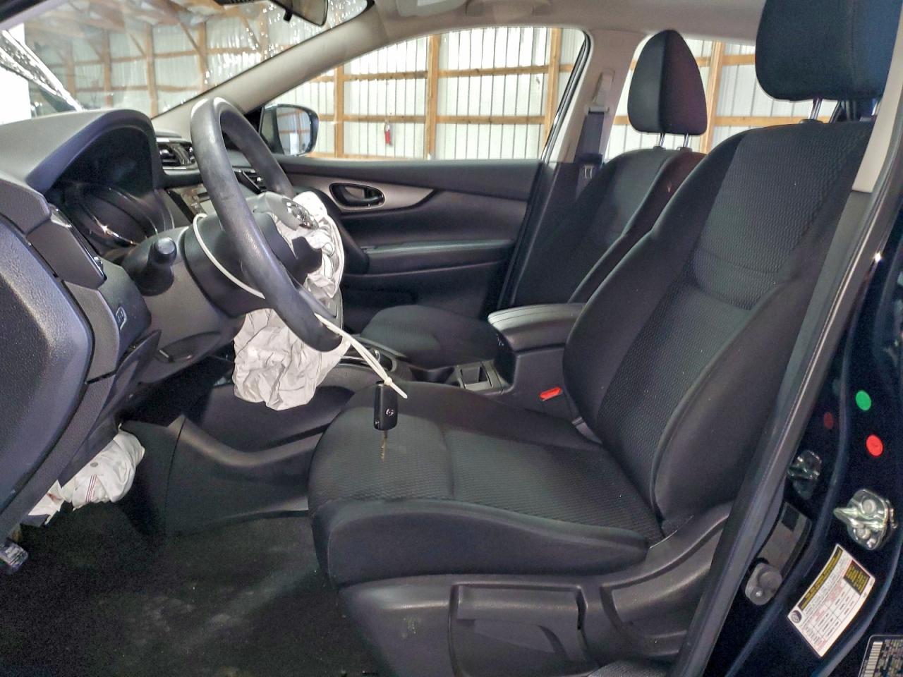 Nissan Rogue S Image 7