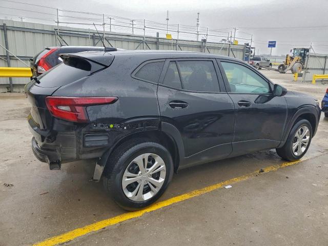 Chevrolet Trax Ls Image 2