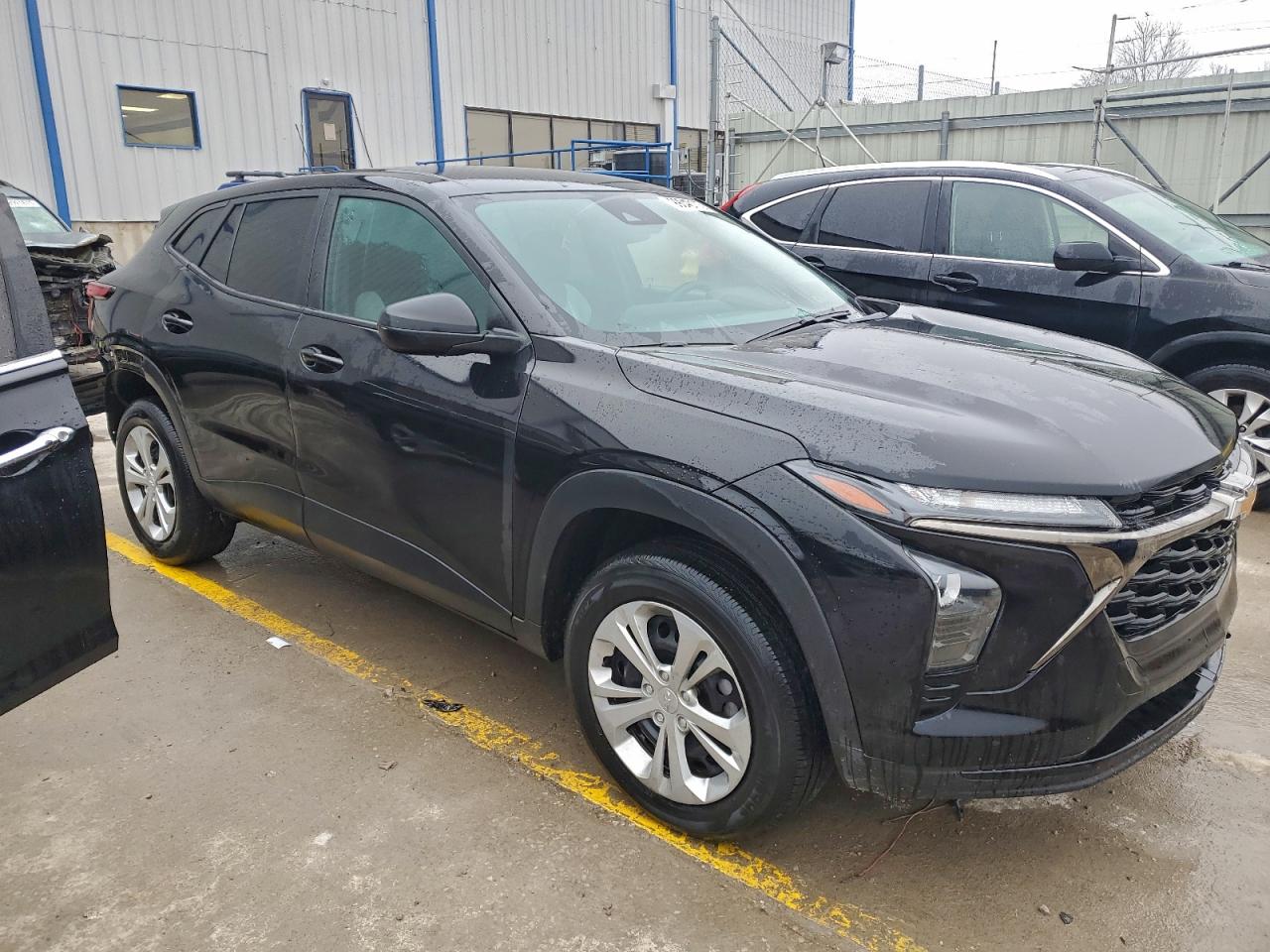 Chevrolet Trax Ls Image 4