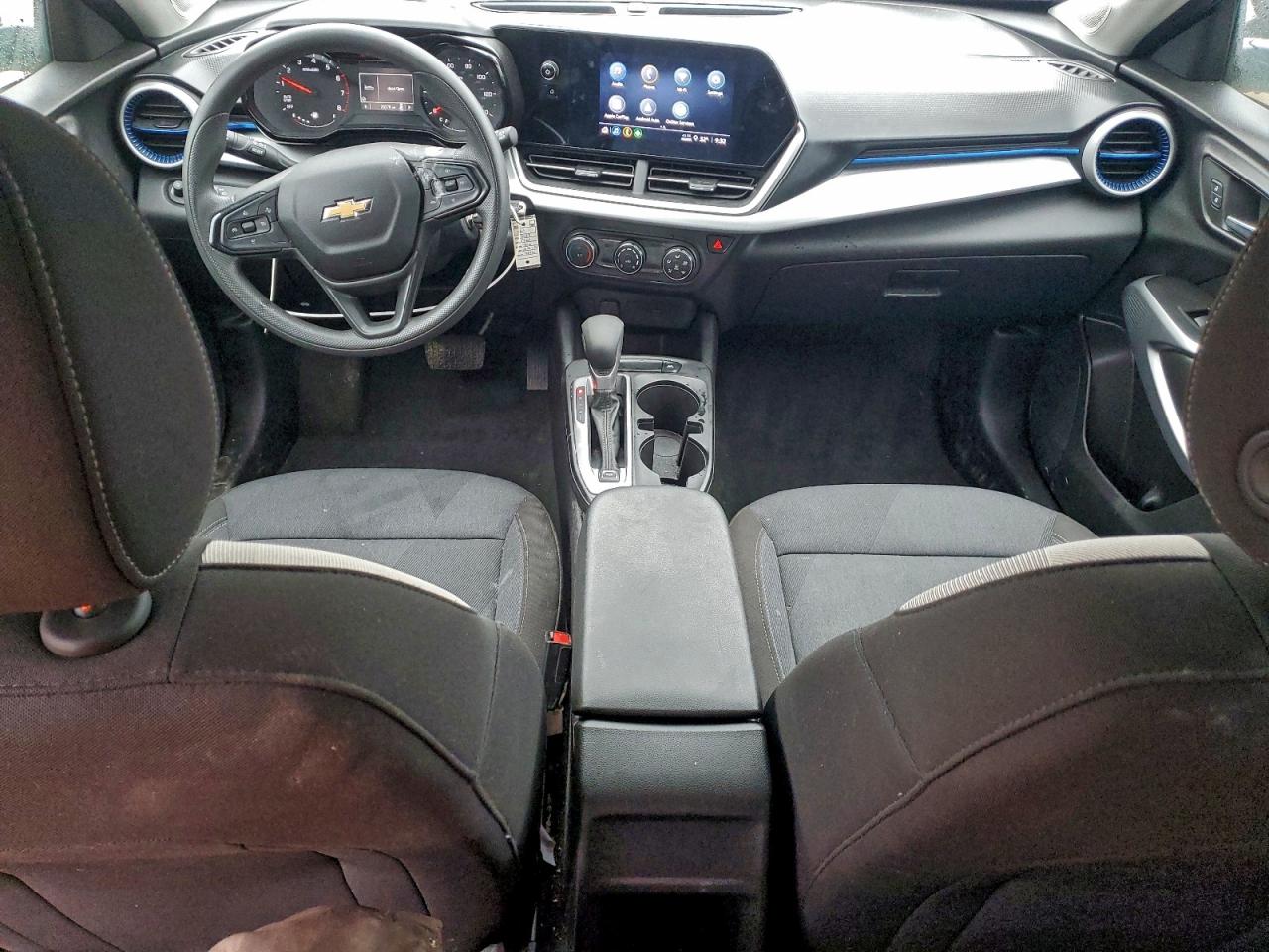 Chevrolet Trax Ls Image 13