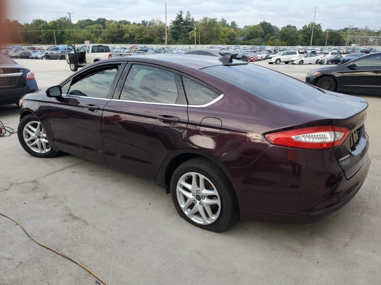 Ford Fusion Se Image 3